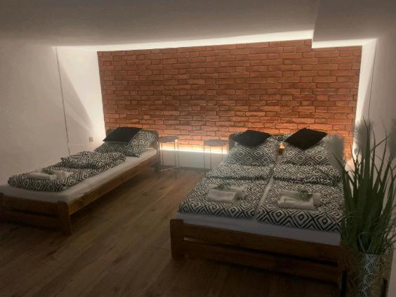 76 Apartment